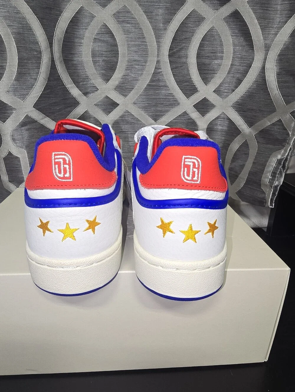 Adidas Centennial RM